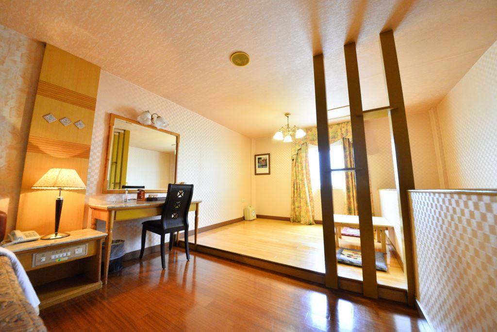 Paiwei Motel 타이난 외부 사진